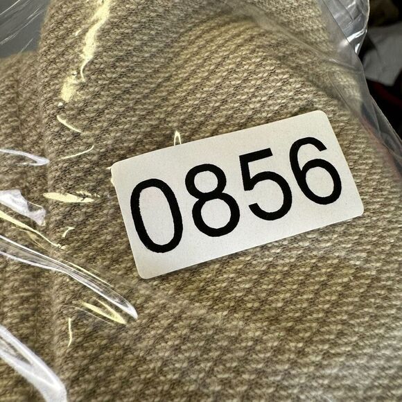 Orvis Men’s Size Medium Quarter Zip Pullover Sweater with Elbow Patch Tan Brown - Picture 5 of 7